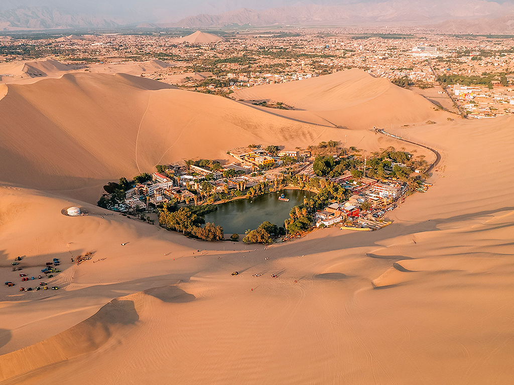 Oasis Huacachina